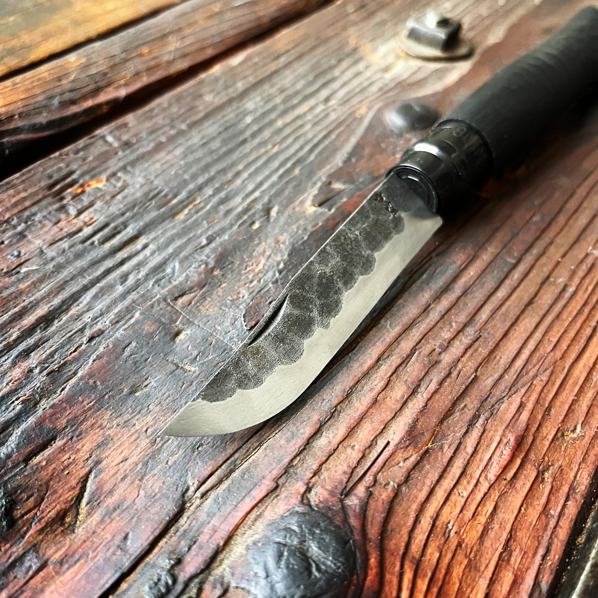 Couteau Opinel #8 Forgé Ébène-Ebony
- Plein air Entrepôt