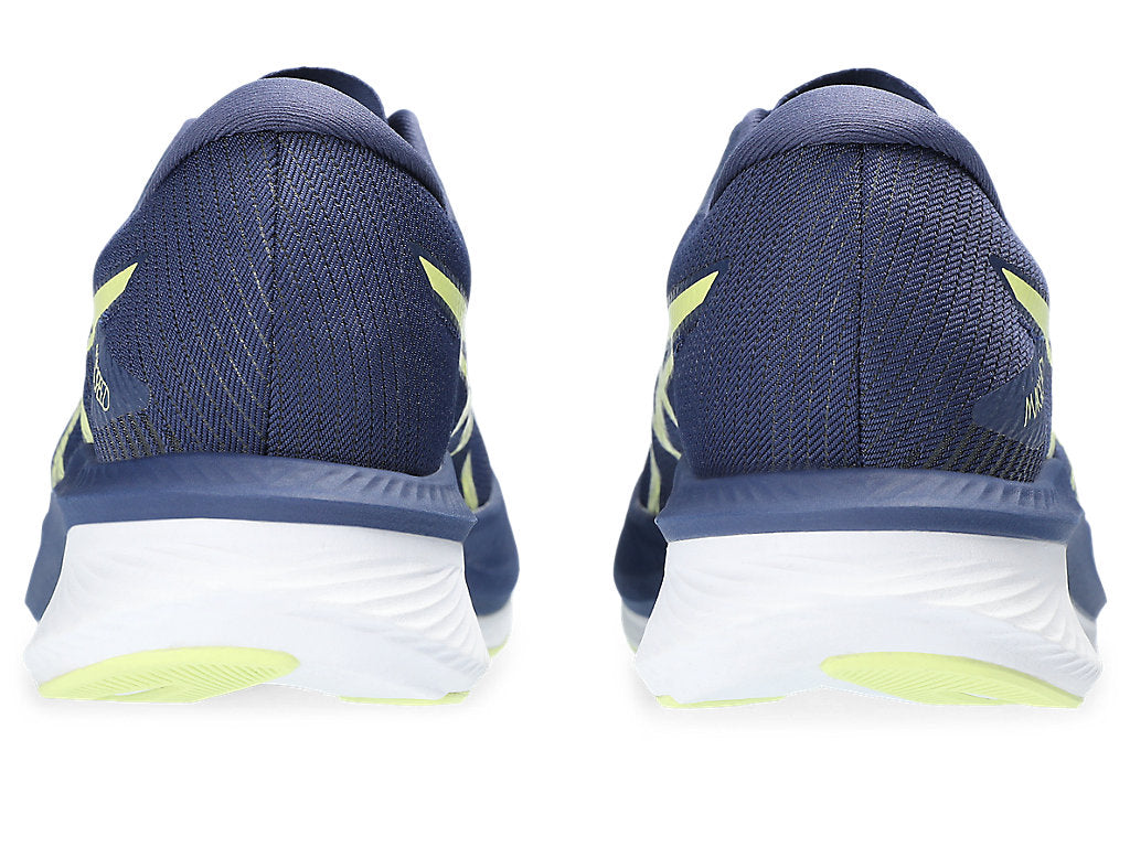 Chaussures de course Asics Magic Speed 3 Femmes - Plein air Entrepôt